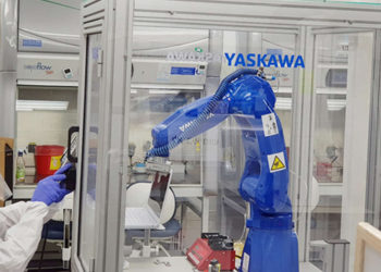 Robot de test para Covid-19 de Yaskawa Israel instalado en laboratorio de las FDI