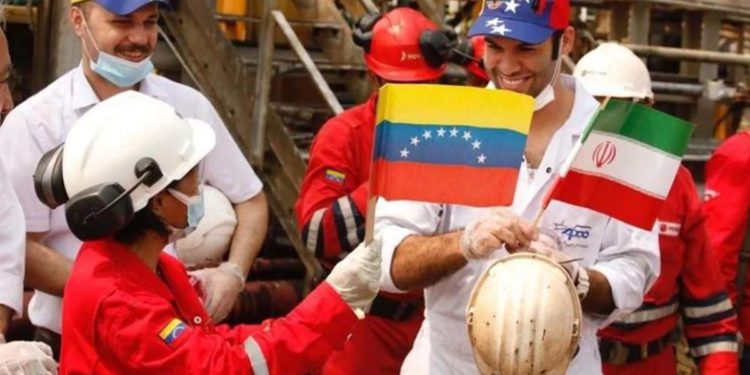 Irán y Venezuela desafían las sanciones de Estados Unidos a través del comercio de petróleo