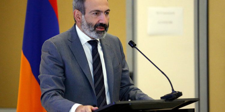 Armenia advierte sobre participación de Turquía en el conflicto con Azerbaiyán