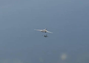 Bombarderos rusos Tu-160 y Tu-22M3 sobrevolaron la región europea