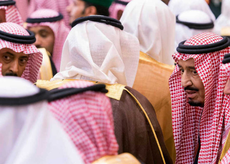 El príncipe heredero de Arabia Saudita quiere normalizar las relaciones con Israel, pero el rey se resiste