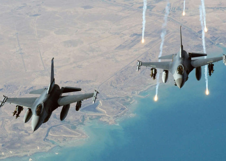 EE.UU advierte a Irak: Cierre de nuestra embajada sería preludio de ataques aéreos
