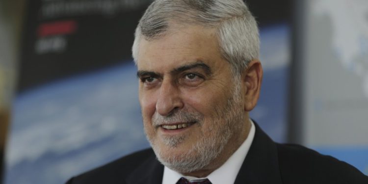 Jefe del mayor banco de Israel espera hacer tratos con EAU