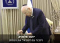 Video: El presidente de Israel enciende vela conmemorativa por las víctimas del coronavirus