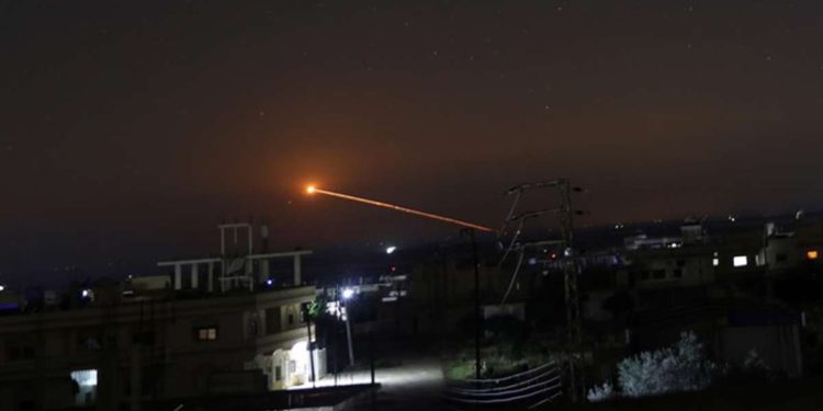 Siria informa sobre ataques aéreos de Israel cerca de la frontera con Irak