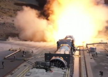 Impresionante video muestra la prueba del cohete más poderoso de la NASA