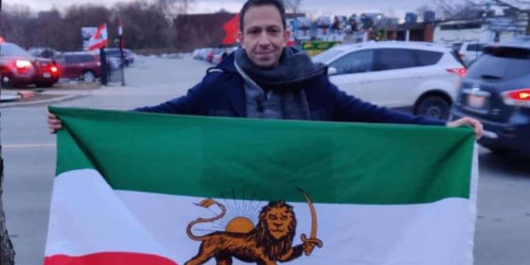 Disidente iraní brutalmente asesinado en Toronto