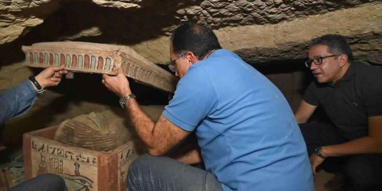 Egipto encontró otro tesoro de ataúdes antiguos en Saqqara