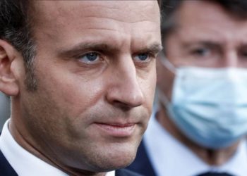 Macron dice que Francia está bajo ataque terrorista islamista