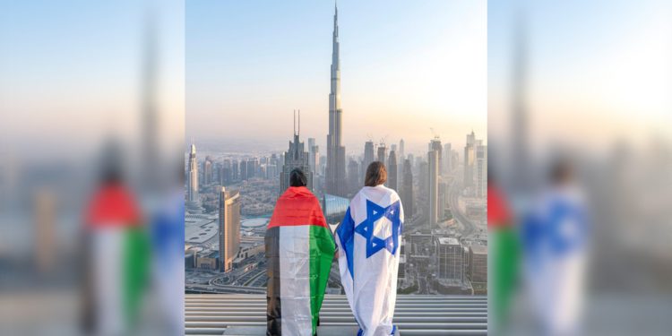 La historia detrás de la icónica foto de la paz de los Emiratos con Israel