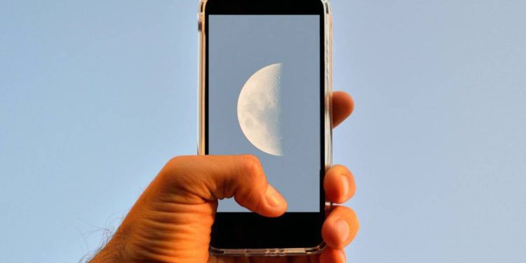 La NASA está lanzando una red móvil 4G en la Luna