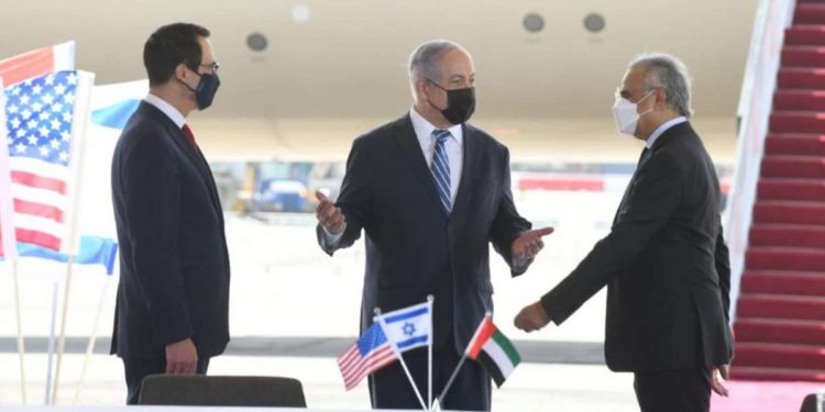 Netanyahu probablemente visitará Manama y Abu Dhabi después de Januca