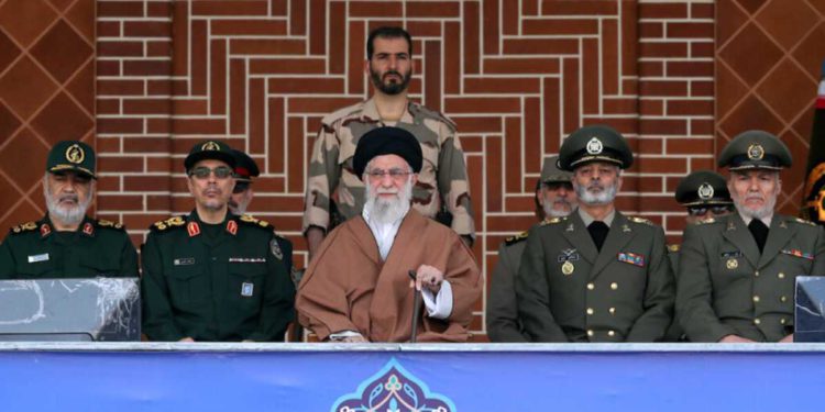 El régimen de Irán celebra el fin del embargo de armas de la ONU