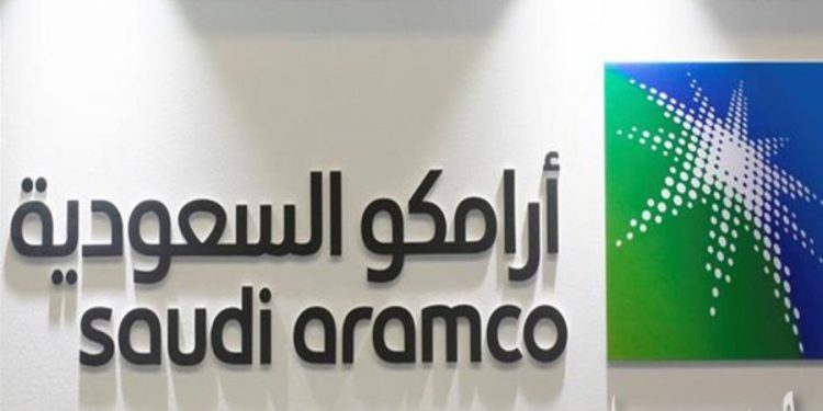 Aramco podría vender el 1% de su participación a una "empresa líder"