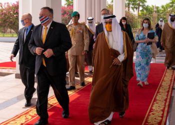 El Ministro de Relaciones Exteriores de Bahréin, Abdullatif bin Rashid Al-Zayani, visitará Israel por primera vez el miércoles, según confirmó el Ministerio de Relaciones Exteriores el domingo.