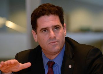 Sería un error que Biden volviera a entrar en el acuerdo con Irán