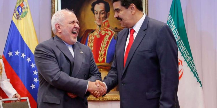 Zarif de Irán inicia en Venezuela su gira por América Latina