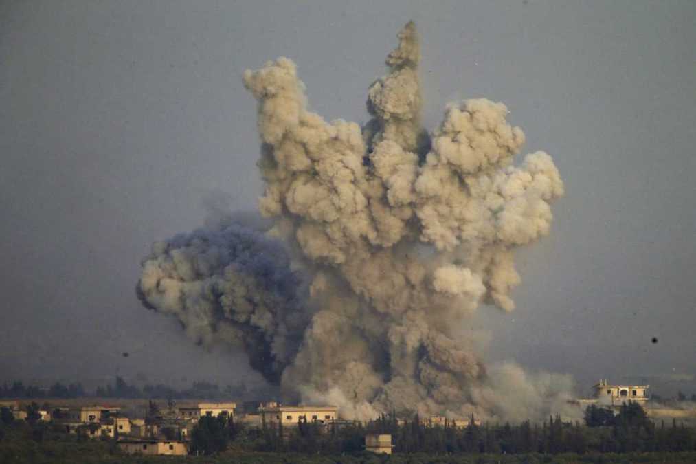 Ejército de Siria se enfrenta a combatientes de Dara’a cerca de Israel