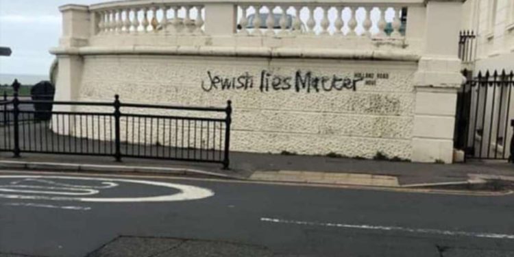 Graffiti antisemita en Reino Unido atribuido a los activistas del Partido Laborista