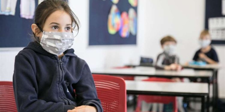 Hospital de Israel encuentra la manera de mantener las escuelas durante la pandemia
