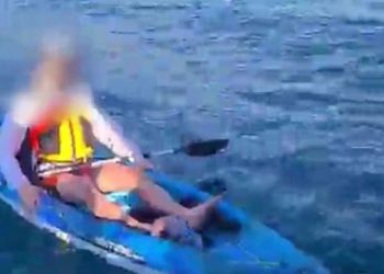 Un israelí pasó accidentalmente en kayak por la frontera del Líbano
