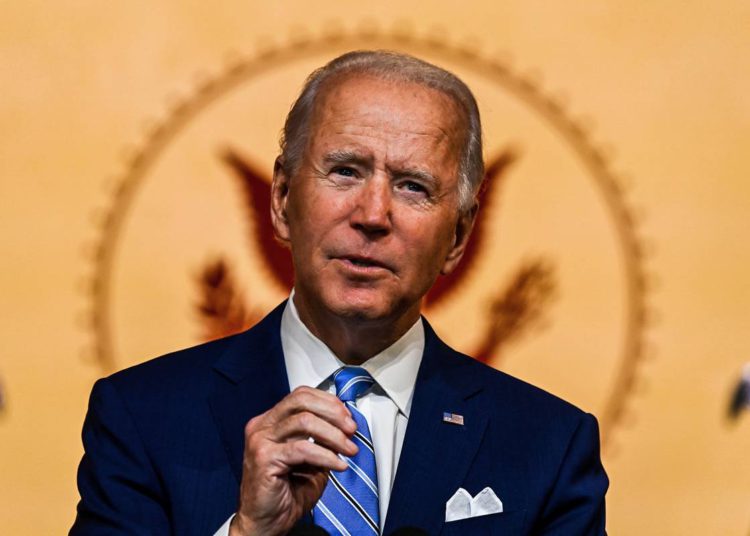 150 demócratas instan a Biden a unirse al acuerdo con Irán