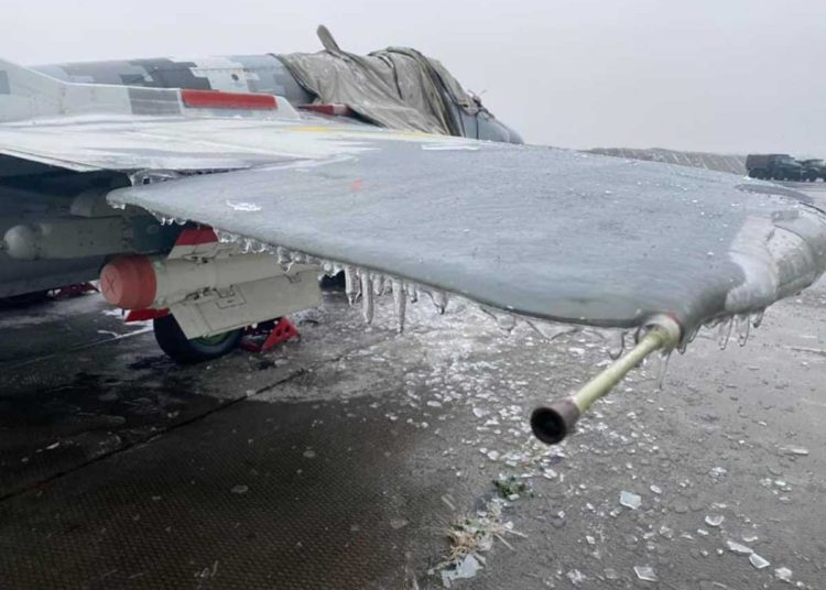 Lluvia helada podría causar grandes problemas a la Fuerza Aérea de Ucrania