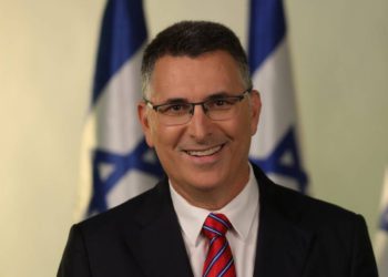 Políticos de Israel arremeten critican el “vergonzoso” alto el fuego