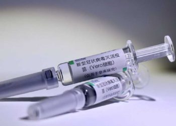 Emiratos Árabes Unidos: Vacuna china contra el coronavirus ha tenido eficacia del 86%