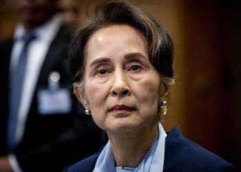 Militares detienen a líder de Myanmar, Aung San Suu Kyi - Reporte