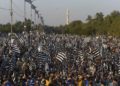 Multitudinaria manifestación anti-Israel en Pakistán