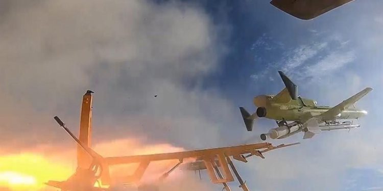 Irán posiciona 'drones suicidas' en Yemen apuntando a Israel
