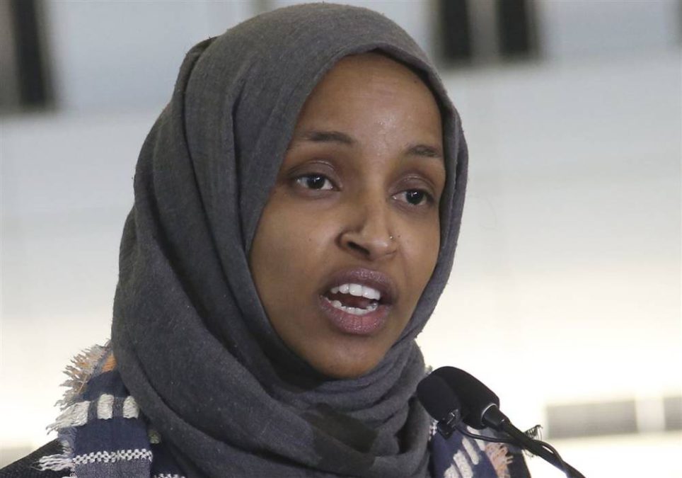 Ilhan Omar “implora” a Biden que respalde denuncia contra Israel en la CPI