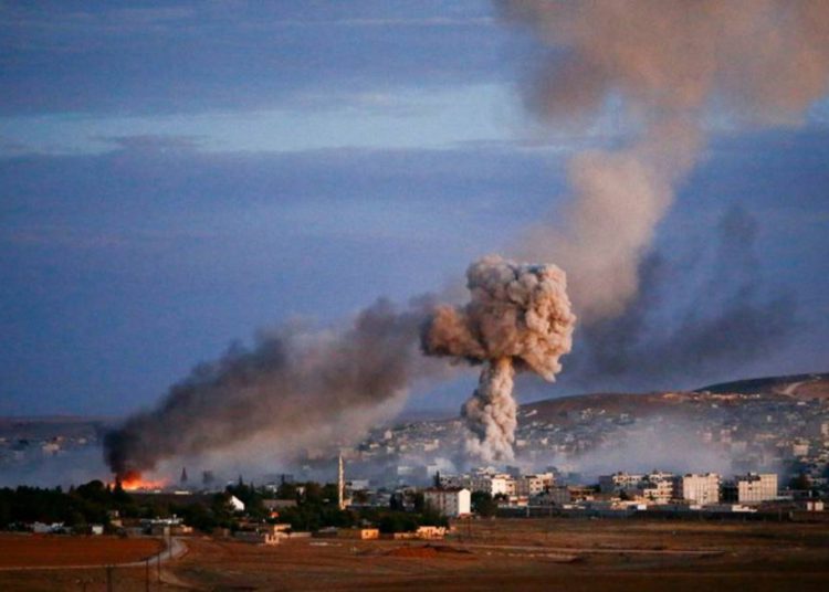 Siria dice que Israel está atacando zonas al sur de Damasco