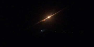 Israel ataca objetivos en el sur de Siria - Reportes