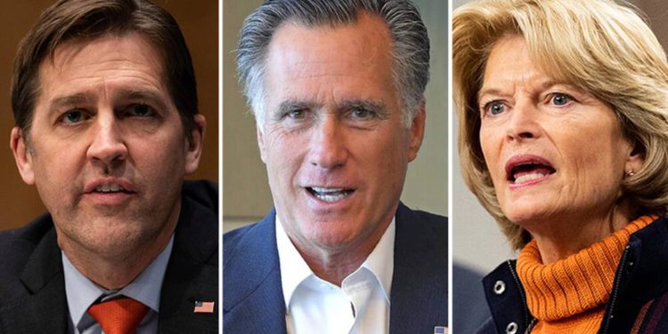 7 senadores republicanos votaron a favor de condenar a Trump