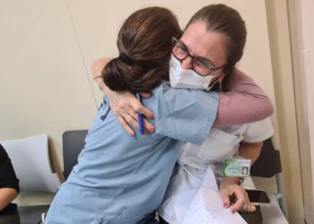 Pacientes con COVID grave se recuperan con fármaco israelí experimental