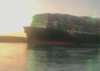 El Ever Given ha sido reflotado con éxito en el Canal de Suez