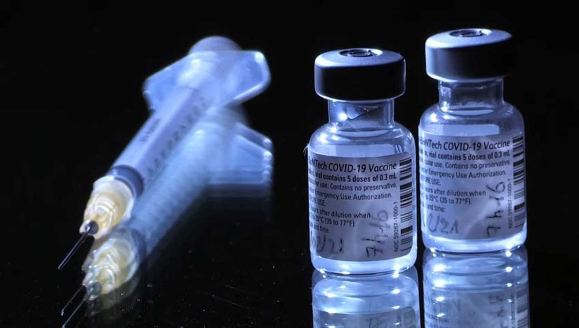 Dinamarca suspende vacuna AstraZeneca por supuestos “efectos secundarios graves”
