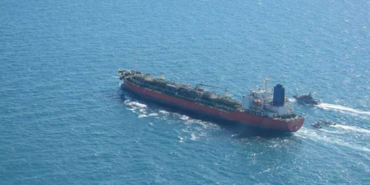 Irán reporta que un barco de contenedores iraní fue “atacado”