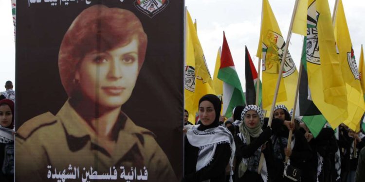 Terroristas palestinas ensalzadas en el Día Internacional de la Mujer en la Autoridad Palestina