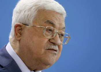 En la Autoridad Palestina se vacunaron primero los funcionarios de gobierno