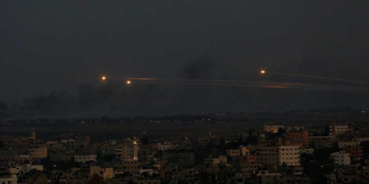 Videos: 18 cohetes desde Gaza a Israel y respuesta de las FDI
