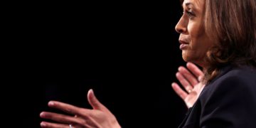 Crisis de la frontera sur de EE.UU: ¿Dónde está Kamala Harris?
