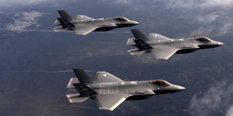 Cómo el caza furtivo F-35 podría atacar a cualquier ejército