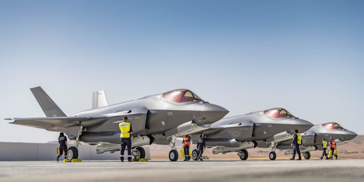 Israel inaugura su tercer escuadrón de cazas F-35