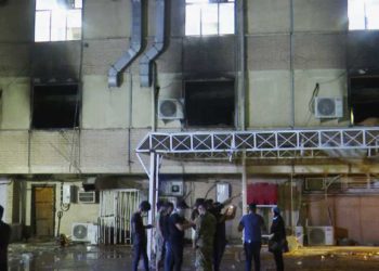 Incendio en hospital COVID de Irak: 82 muertos y 110 heridos