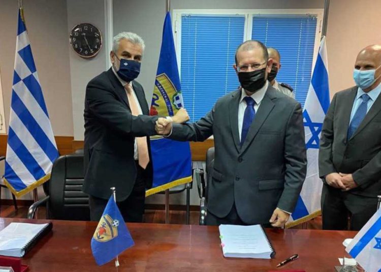 Israel y Grecia firman el mayor acuerdo de adquisición de defensa de su historia