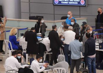 55 llegadas de México e India a Israel rechazan el test del coronavirus
