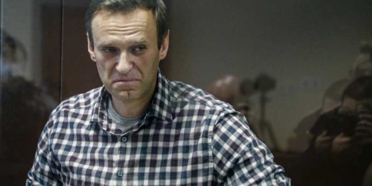 Rusia traslada a Navalny al hospital de la cárcel